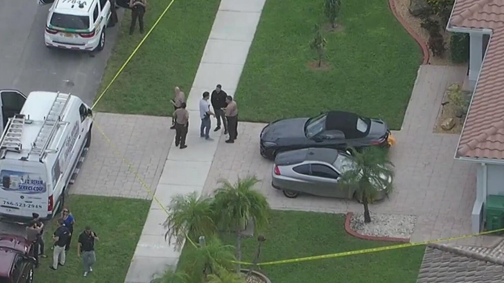 Man dead, woman hospitalized after domestic murder-suicide attempt in southwest Miami-Dade, deputies say — CBS Miami, Nocatee Health news