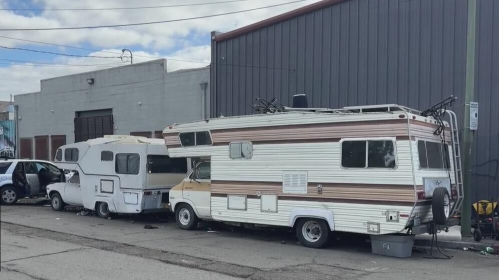 Oakland will begin towing RVs at encampment near 75th and Hawley Street — CBS Bay Area (KPIX), Nocatee Business news