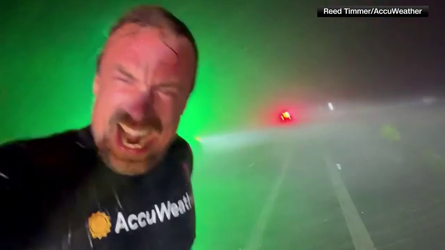 Extreme meteorologist Reed Timmer captures strong winds and rain from Hurricane Isaias — WESH 2 Orlando, Nocatee Community news