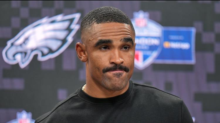Eagles QB Jalen Hurts sidelined indefinitely with blood clots that could cost him the season — First Coast News Sports JAX, Nocatee Sports news