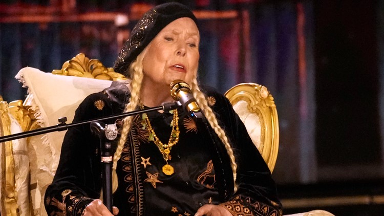 Joni Mitchell becomes American citizen after 62 years in U.S. — First Coast News Entertainment JAX