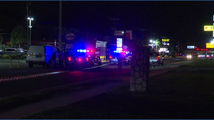 Pedestrian killed walking outside of crosswalk on Atlantic Boulevard, per JSO — First Coast News Local