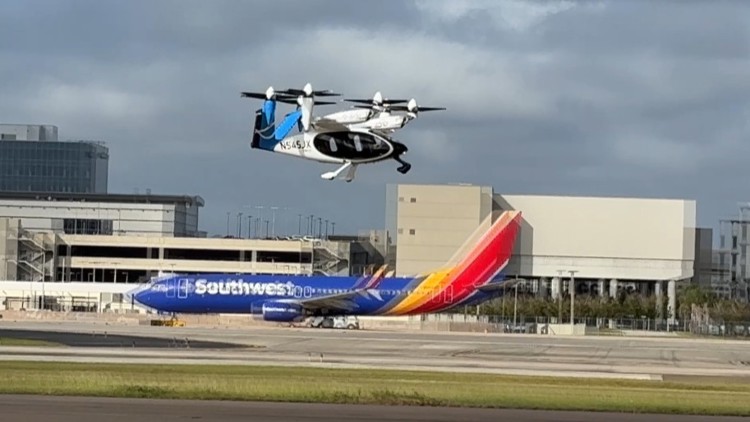 Electric aircraft retrace historic Tampa Bay flight as Florida prepares for future of air travel — First Coast News Local